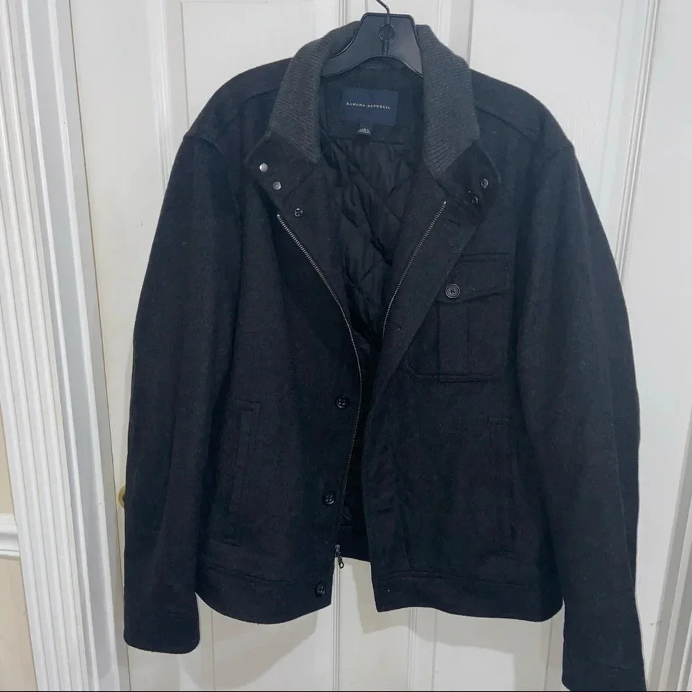 BANANA REPUBLIC COAT